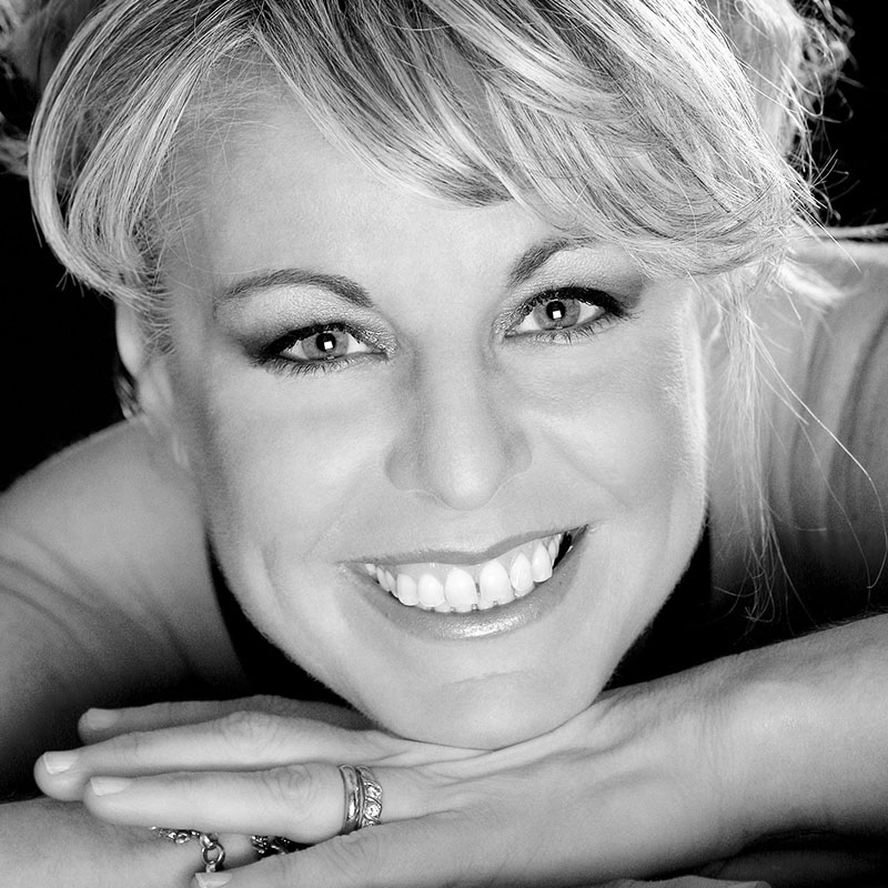 02_GILLIAN BRUCE